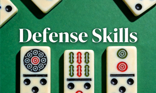 麻将防守策略文章封面图，绿色背景上显示Defense Skills英文字样